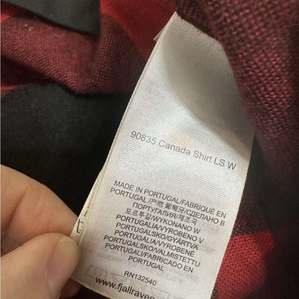 FjallRaven Canada Shirt Womens S Shacket Wool Blend Buffalo Plaid Red Comfort - Picture 7 of 9